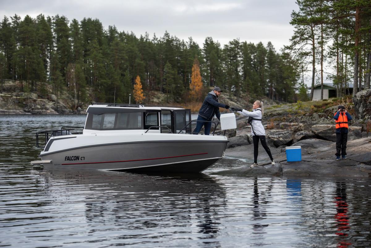 Falcon C7 on koeajettavissa suomiveneilee.fi-koeajopäivillä 5.–6.6.2020