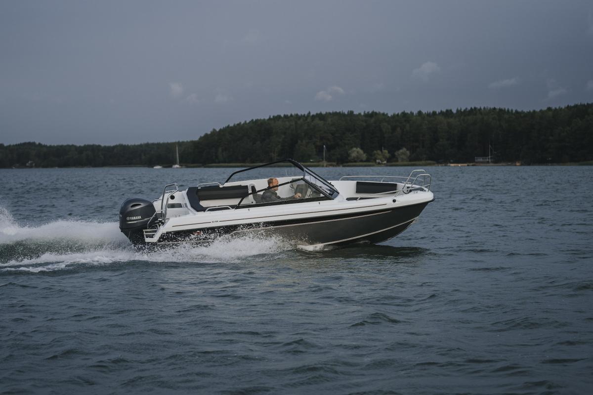 Yamarin Cross 62 at Boot Düsseldorf