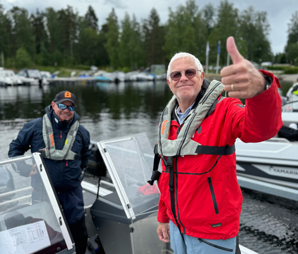 Jani Ollikainen and Alfred Boer at the Lake Päijänne